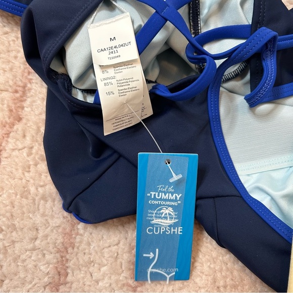 NWT Cupshe Navy One Piece Swimsuit Low Front High Hip Cage Back Size Medium - Picture 3 of 13